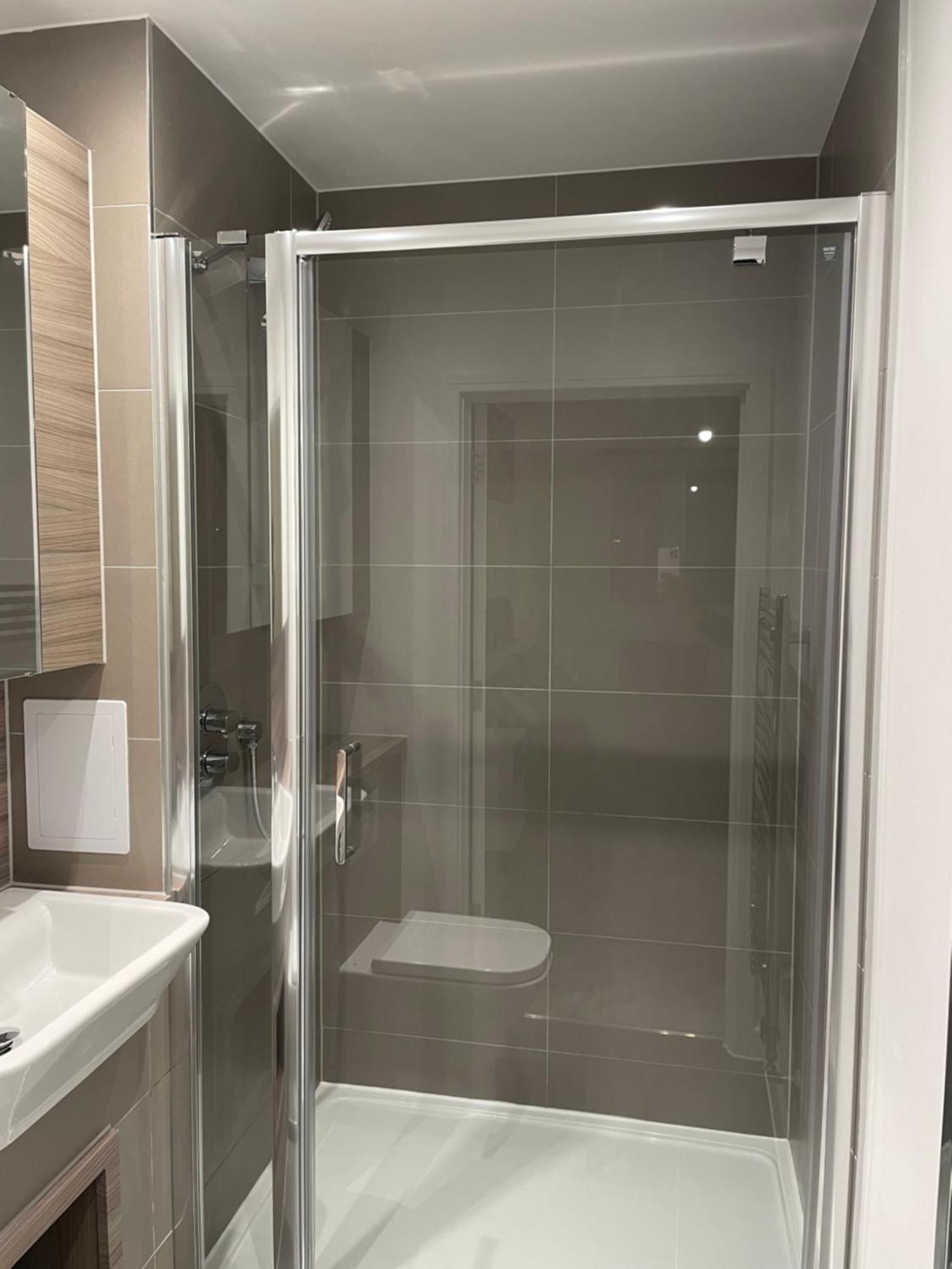 Luxurious 2 Bedroom Apartment バーキング エクステリア 写真