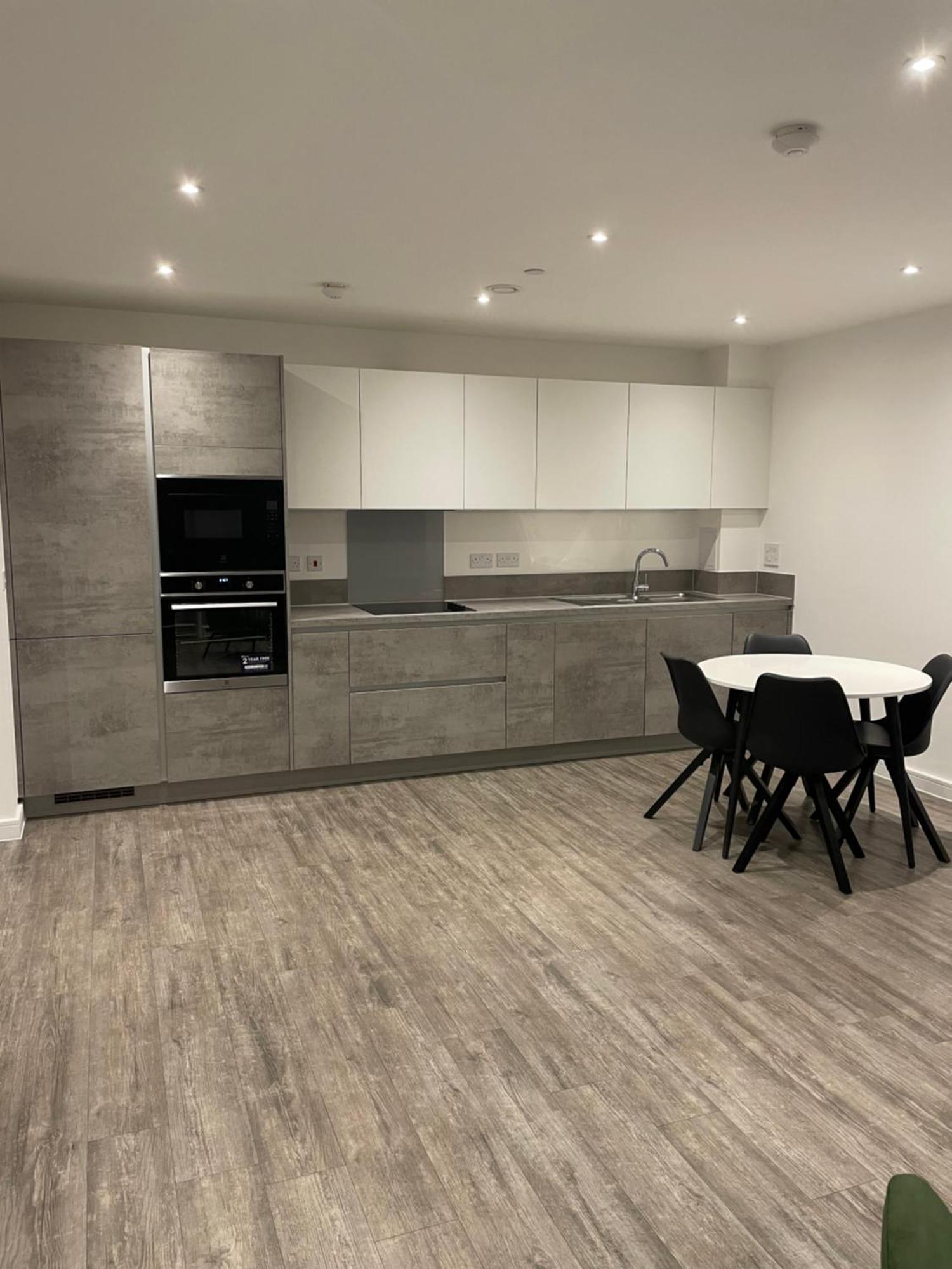 Luxurious 2 Bedroom Apartment バーキング エクステリア 写真